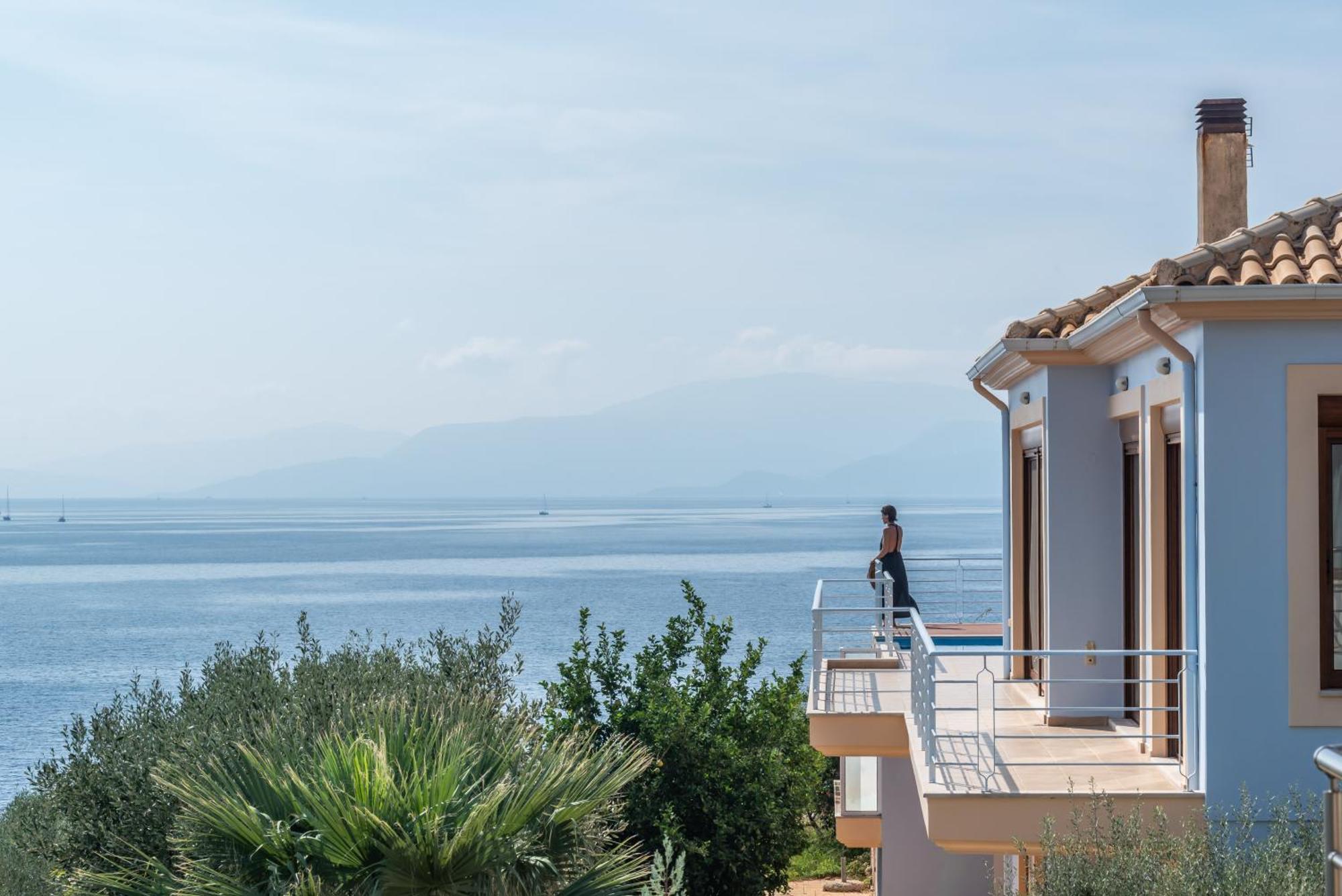 Iris Villas Lefkada - Marine Villa With Private Sea Access Syvota Dış mekan fotoğraf