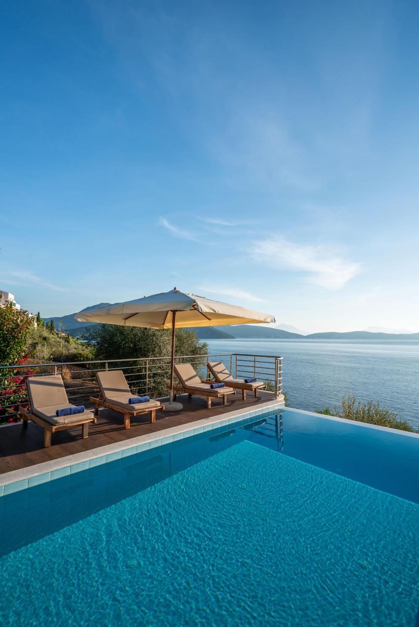 Iris Villas Lefkada - Marine Villa With Private Sea Access Syvota Dış mekan fotoğraf